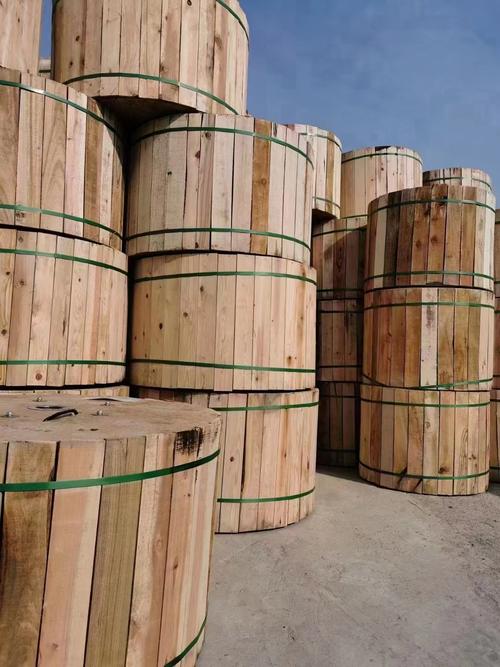 湖北地区室外光缆与钢绞线 高标准配套，构筑通信新脊梁